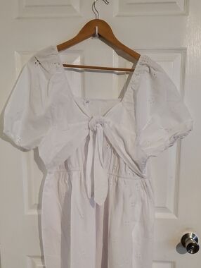 Time and Tru White Tie-Front Eyelet Top